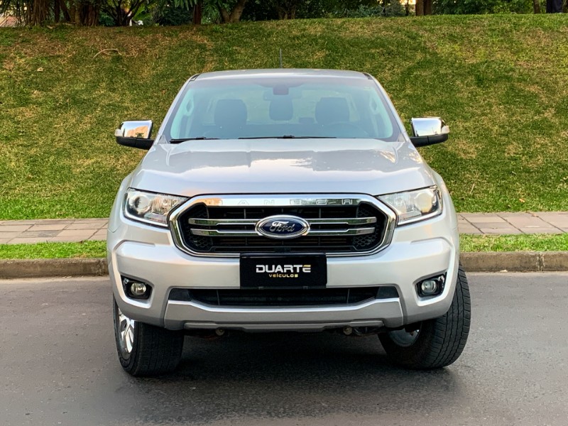 FORD RANGER 3.2 XLT 4X4 CD 20V DIESEL 4P AUTOMÁTICO 2019/2020 DUARTE VEÍCULOS PORTO ALEGRE / Carros no Vale