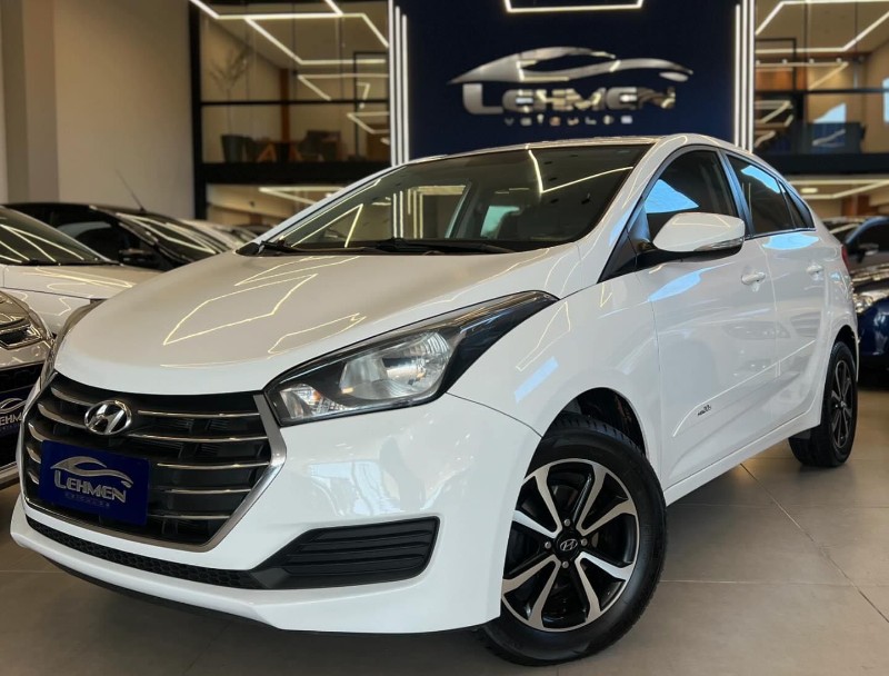 HYUNDAI HB20S 1.6 COMFORT 2016/2016 LEHMEN VEÍCULOS VENÂNCIO AIRES / Carros no Vale