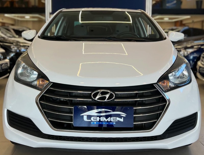 HYUNDAI HB20S 1.6 COMFORT 2016/2016 LEHMEN VEÍCULOS VENÂNCIO AIRES / Carros no Vale