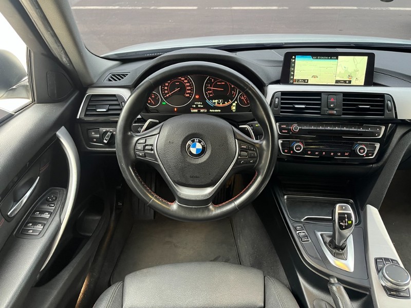 BMW 320i 2.0 16V TURBO ACTIVE FLEX 4P AUTOMÁTICO 2018/2018 BOSCO AUTOMÓVEIS GUAPORÉ / Carros no Vale