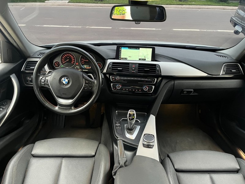 BMW 320i 2.0 16V TURBO ACTIVE FLEX 4P AUTOMÁTICO 2018/2018 BOSCO AUTOMÓVEIS GUAPORÉ / Carros no Vale