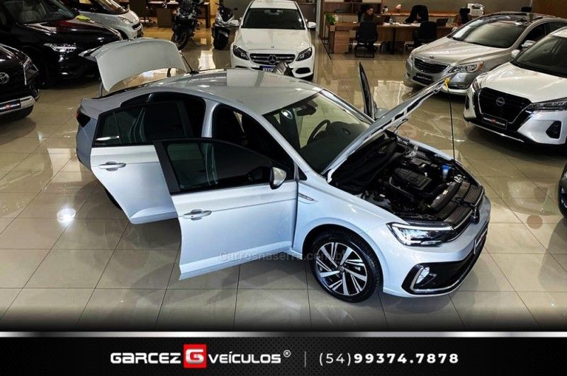 VOLKSWAGEN VIRTUS 1.0 200 TSI HIGHLINE 2023/2024 GARCEZ VEÍCULOS BENTO GONÇALVES / Carros no Vale