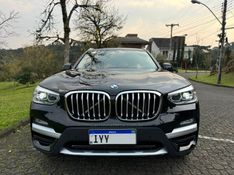 BMW X3 2.0 XDRIVE 20I X LINE 16V 2018/2019 KASPER VEÍCULOS DOIS IRMÃOS / Carros no Vale