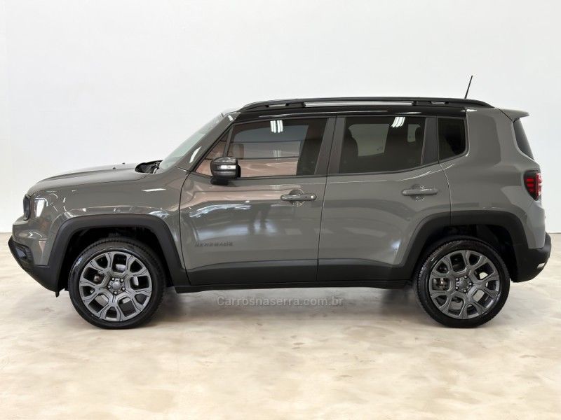 JEEP RENEGADE 1.3 S T270 16V TURBO 4×4 2022/2023 FOCAR VEÍCULOS CAXIAS DO SUL / Carros no Vale