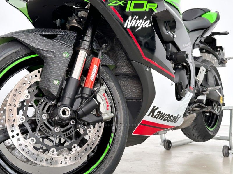 KAWASAKI NINJA ZX-10R ABS 2021/2022 FOCAR VEÍCULOS CAXIAS DO SUL / Carros no Vale