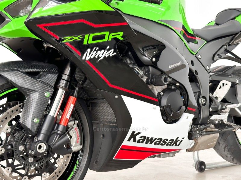 KAWASAKI NINJA ZX-10R ABS 2021/2022 FOCAR VEÍCULOS CAXIAS DO SUL / Carros no Vale