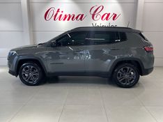 JEEP COMPASS 1.3 NIGHT EAGLE LONGITUDE 2024/2025 ÓTIMA CAR FLORES DA CUNHA / Carros no Vale