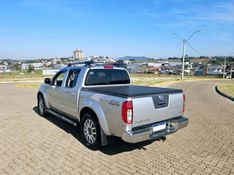 NISSAN FRONTIER 2.5 SL 4X4 CD TURBO ELETRONIC 2015/2015 DL MOTORS LAJEADO / Carros no Vale