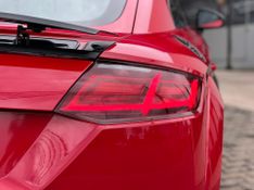 Audi TT 2.0 16v TFSI S-Tronic 2015/2016 CONCEPT MOTORS PASSO FUNDO / Carros no Vale