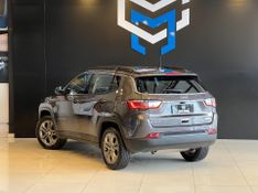 Jeep Compass LONG T270 1.3 TB 4×2 Flex Aut. 2023/2023 CONCEPT MOTORS PASSO FUNDO / Carros no Vale