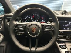 Porsche Macan 2.0 Turbo 2023/2024 CONCEPT MOTORS PASSO FUNDO / Carros no Vale