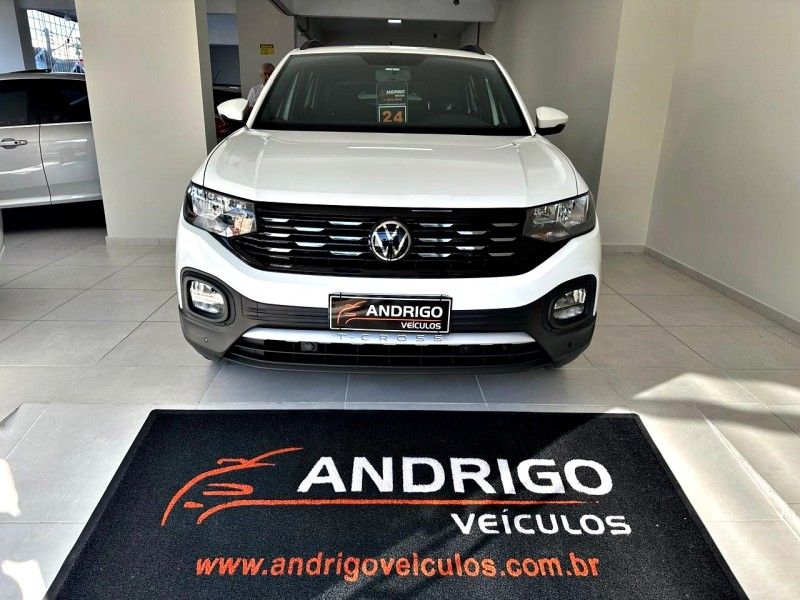 VOLKSWAGEN T-CROSS 1.0 COMFORTLINE TSI 2023/2024 ANDRIGO VEÍCULOS CAXIAS DO SUL / Carros no Vale