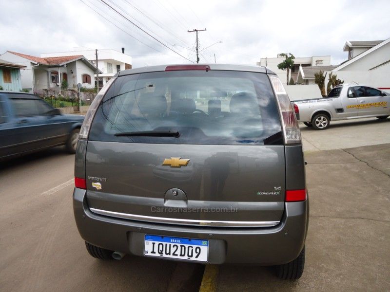 CHEVROLET MERIVA 1.4 MPFI MAXX 8V ECONO 2010/2010 BOURSCHEID CARROS E MOTOS SANTA CLARA DO SUL / Carros no Vale