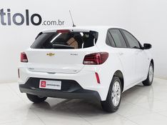 Chevrolet ONIX 1.0 TURBO FLEX LT AUTOMÁTICO 2022/2023 BETIOLO NOVOS E SEMINOVOS LAJEADO / Carros no Vale