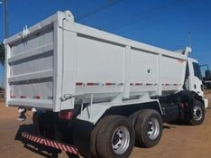 Ford Cargo 2629 E 6×4 Turbo 2p Caçamba 2014/2014 CAMINHÕES & CAMIONETAS PASSO FUNDO / Carros no Vale