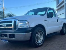 Ford F-250 4.2 XL 4X2 CS TURBO INTERCOOLER DIESEL 2P MANUAL 2000/2000 CAMINHÕES & CAMIONETAS PASSO FUNDO / Carros no Vale