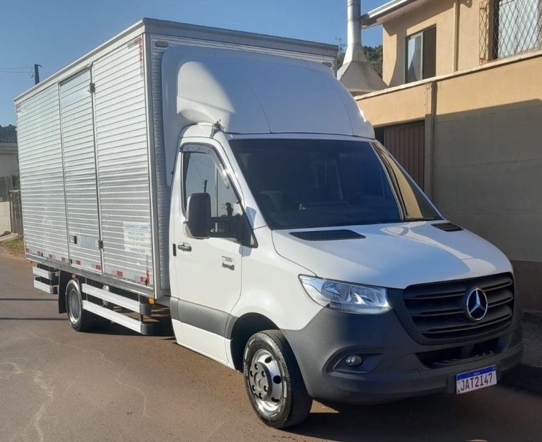 Mercedes-Benz SPRINTER 2.2 CDI DIESEL CHASSIS 516 EXTRA LONGO MANUAL 2021/2022 CAMINHÕES & CAMIONETAS PASSO FUNDO / Carros no Vale