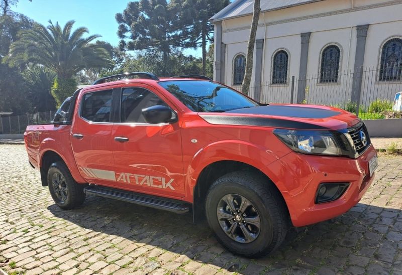 Nissan FRONTIER 2.3 16V TURBO DIESEL ATTACK CD 4X4 AUTOMÁTICO 2019/2020 CAMINHÕES & CAMIONETAS PASSO FUNDO / Carros no Vale