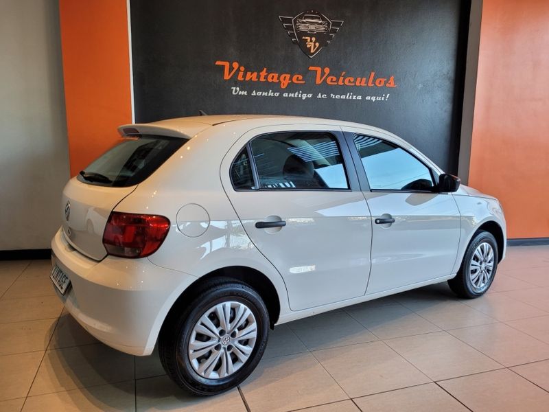 Volkswagen GOL 1.0 MI 8V FLEX 4P MANUAL G.VI 2014/2015 VINTAGE VEÍCULOS CAXIAS DO SUL / Carros no Vale