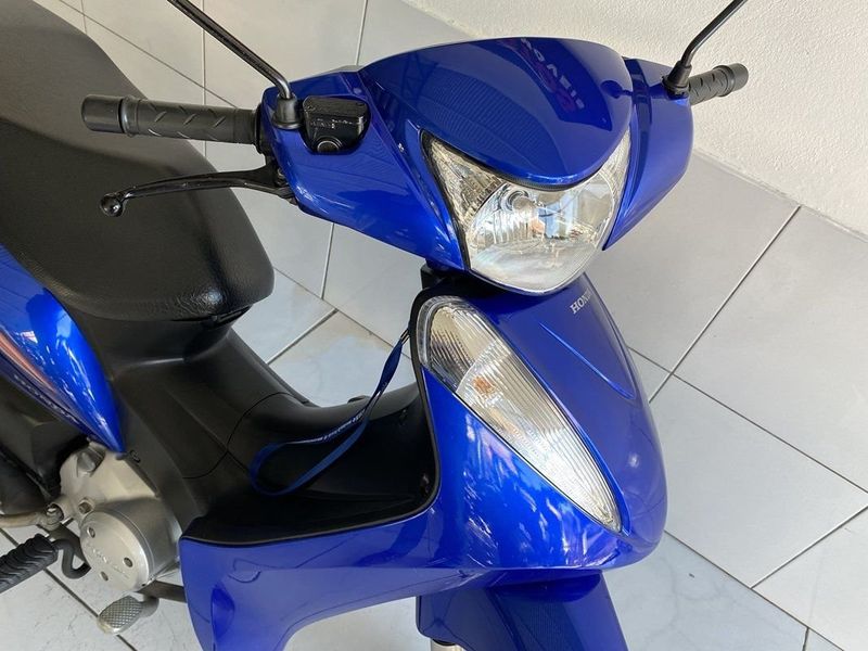 Honda Motos BIZ 125 EX 2017 SÓ MOTOS E AUTOMÓVEIS SANTA CRUZ DO SUL / Carros no Vale