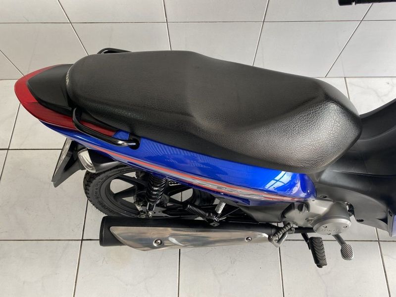 Honda Motos BIZ 125 EX 2017 SÓ MOTOS E AUTOMÓVEIS SANTA CRUZ DO SUL / Carros no Vale