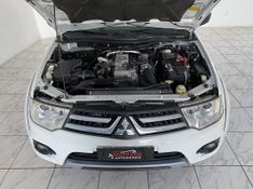 Mitsubishi PAJERO 3.2 TURBO INTERCOOLER 4×4 2016 SÓ MOTOS E AUTOMÓVEIS SANTA CRUZ DO SUL / Carros no Vale