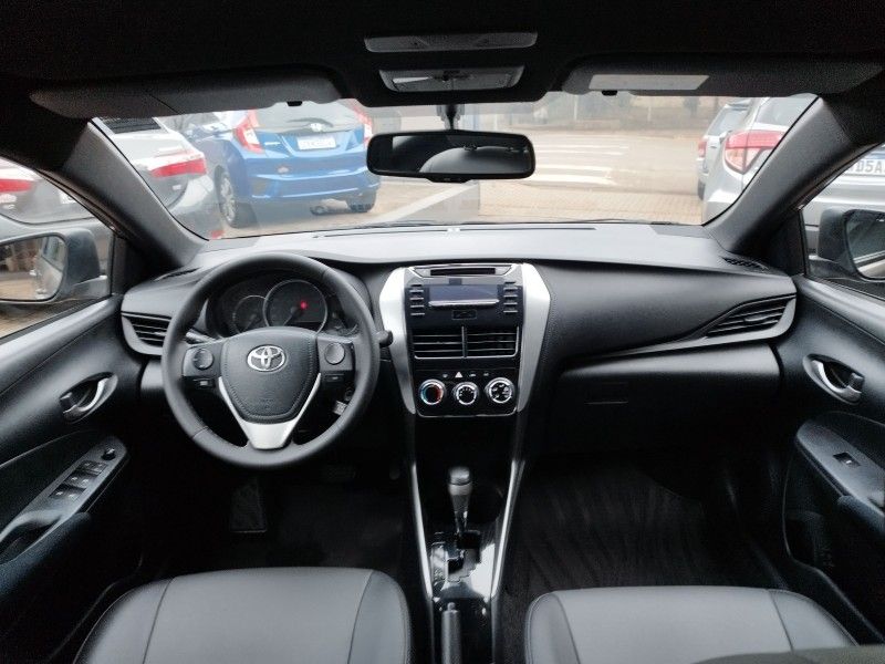 Toyota YARIS XL 1.3 CVT 2019 GRASSI VEÍCULOS LAJEADO / Carros no Vale