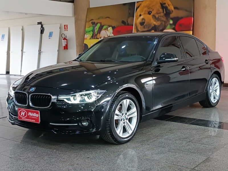 BMW 320i ACTIVE 2.0 2017 HÉLIO AUTOMÓVEIS LAJEADO / Carros no Vale