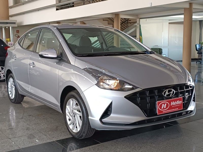 Hyundai HB20S EVOLUTION 1.0 TURBO 2022 HÉLIO AUTOMÓVEIS LAJEADO / Carros no Vale