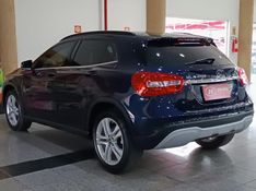 Mercedes-Benz GLA 200 2019 HÉLIO AUTOMÓVEIS LAJEADO / Carros no Vale