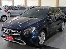 Mercedes-Benz GLA 200 2019 HÉLIO AUTOMÓVEIS LAJEADO / Carros no Vale