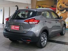 Nissan KICKS S 1.6 2018 HÉLIO AUTOMÓVEIS LAJEADO / Carros no Vale