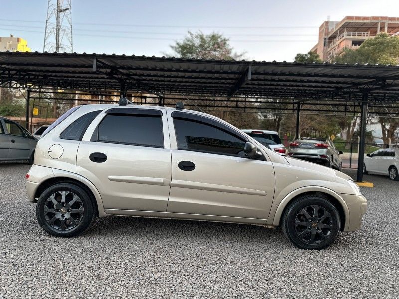 Chevrolet CORSA HATCH MAXX 1.4 8V 2012 NEUMANN VEÍCULOS ARROIO DO MEIO / Carros no Vale