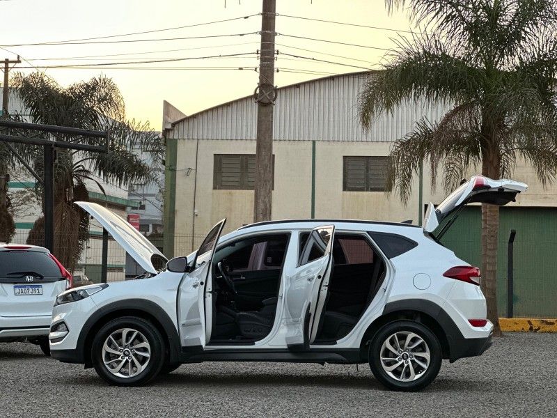 Hyundai TUCSON 1.6 T-GDI 2019 NEUMANN VEÍCULOS ARROIO DO MEIO / Carros no Vale