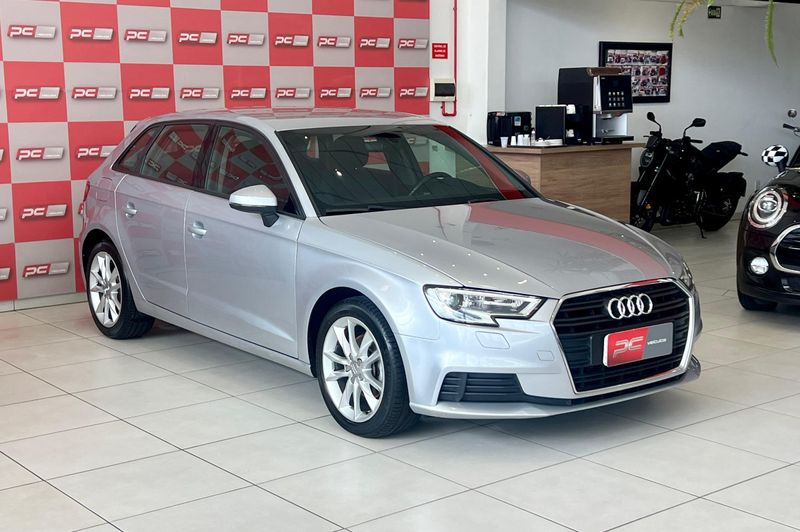 Audi A3 Sportback 1.4 TFSI S-tronic 2016/2017 PC VEÍCULOS SANTA CRUZ DO SUL / Carros no Vale