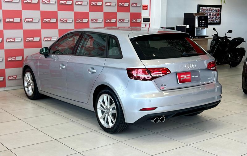 Audi A3 Sportback 1.4 TFSI S-tronic 2016/2017 PC VEÍCULOS SANTA CRUZ DO SUL / Carros no Vale