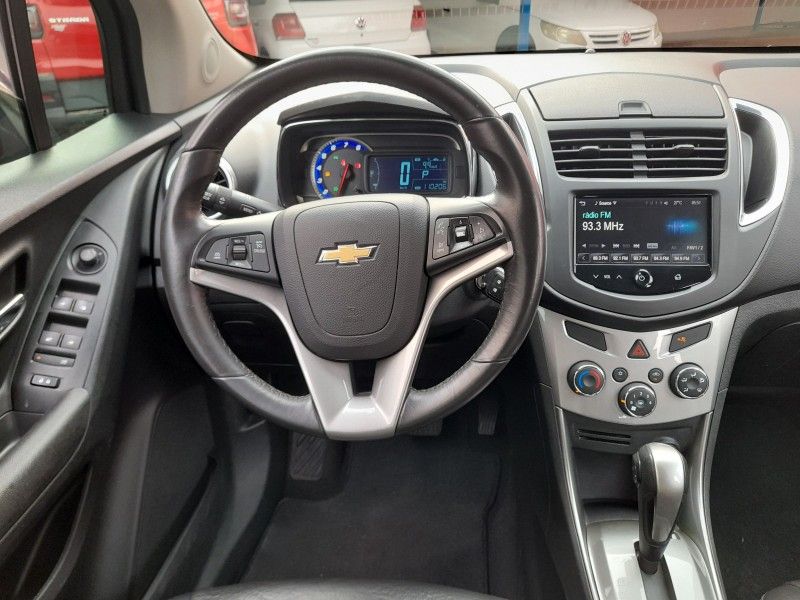 Chevrolet TRACKER LTZ 1.8 2014 FERREIRA VEÍCULOS VENÂNCIO AIRES / Carros no Vale