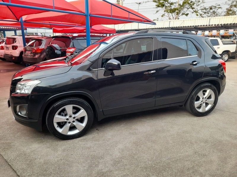 Chevrolet TRACKER LTZ 1.8 2014 FERREIRA VEÍCULOS VENÂNCIO AIRES / Carros no Vale