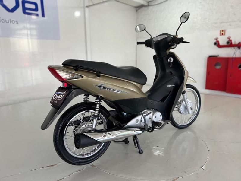 Honda Motos Biz 125 Es 2010/2010 COVEL VEICULOS ENCANTADO / Carros no Vale