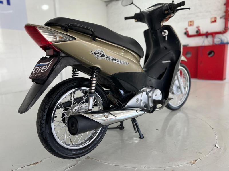 Honda Motos Biz 125 Es 2010/2010 COVEL VEICULOS ENCANTADO / Carros no Vale