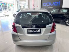 Honda Fit Lx 2009/2009 COVEL VEICULOS ENCANTADO / Carros no Vale