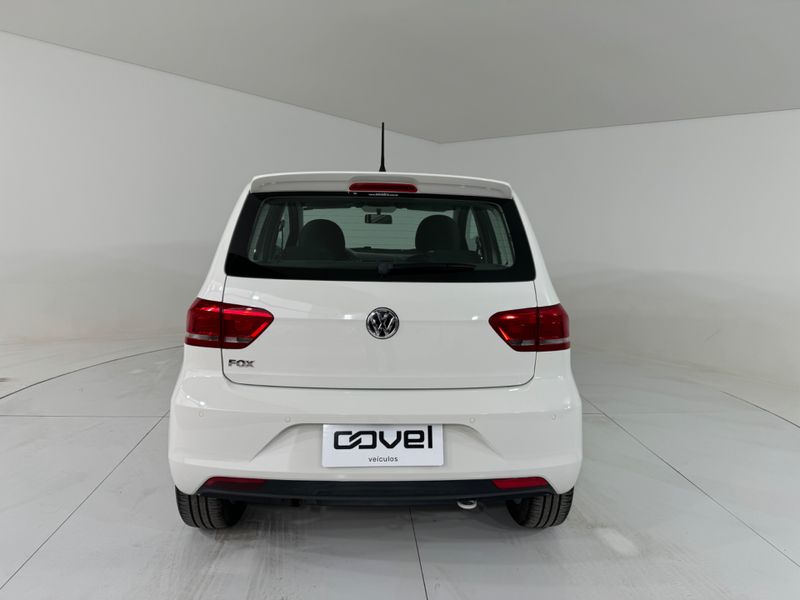 Volkswagen Fox Comfortline 1.0 12v 2016/2017 COVEL VEICULOS ENCANTADO / Carros no Vale