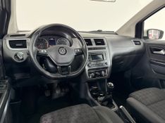 Volkswagen Fox Comfortline 1.0 12v 2016/2017 COVEL VEICULOS ENCANTADO / Carros no Vale