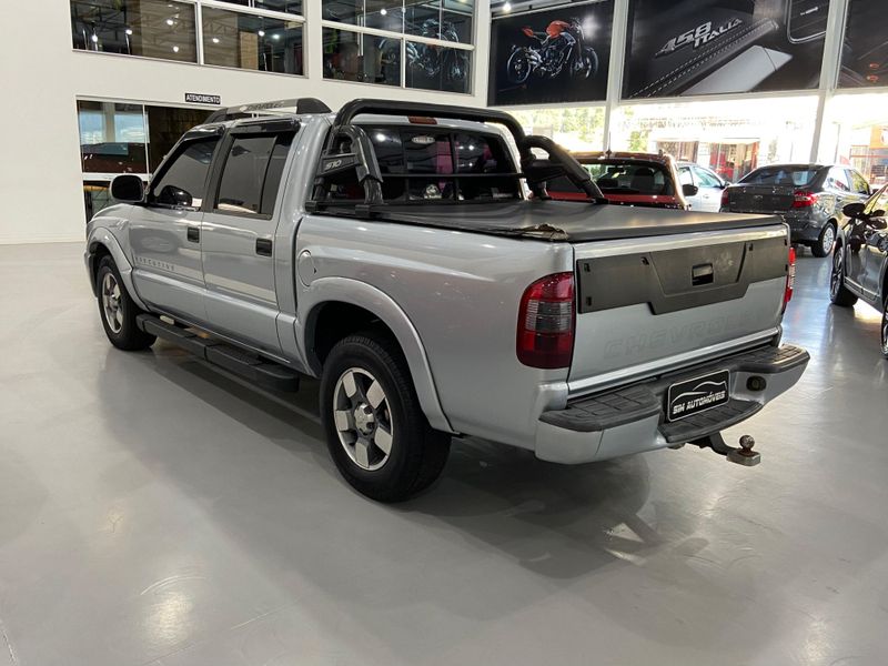 Chevrolet S10 Executive D 2010/2010 SIM AUTOMÓVEIS ROLANTE / Carros no Vale