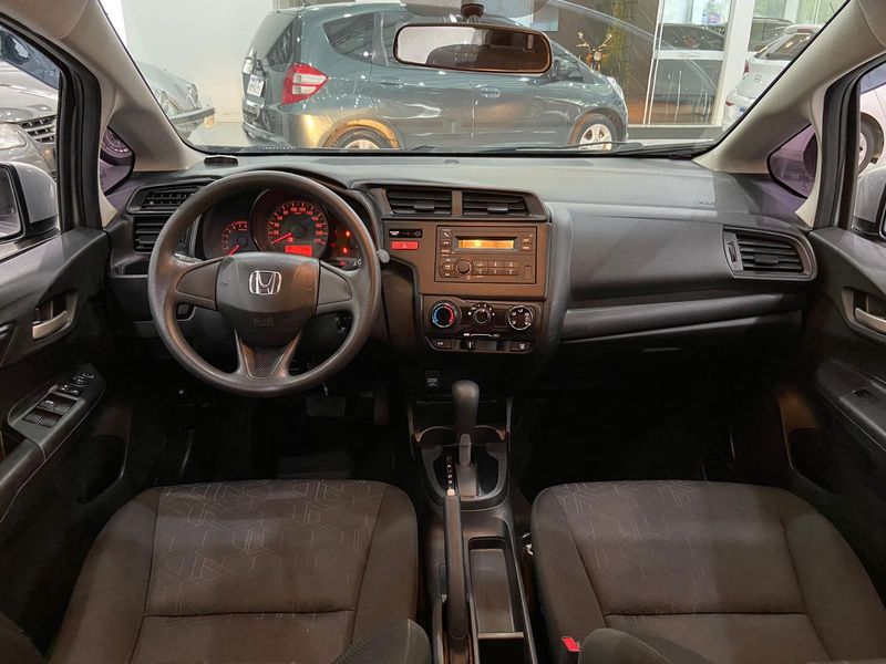 Honda Fit 1.5 Lx 16v 2014/2015 SIM AUTOMÓVEIS ROLANTE / Carros no Vale