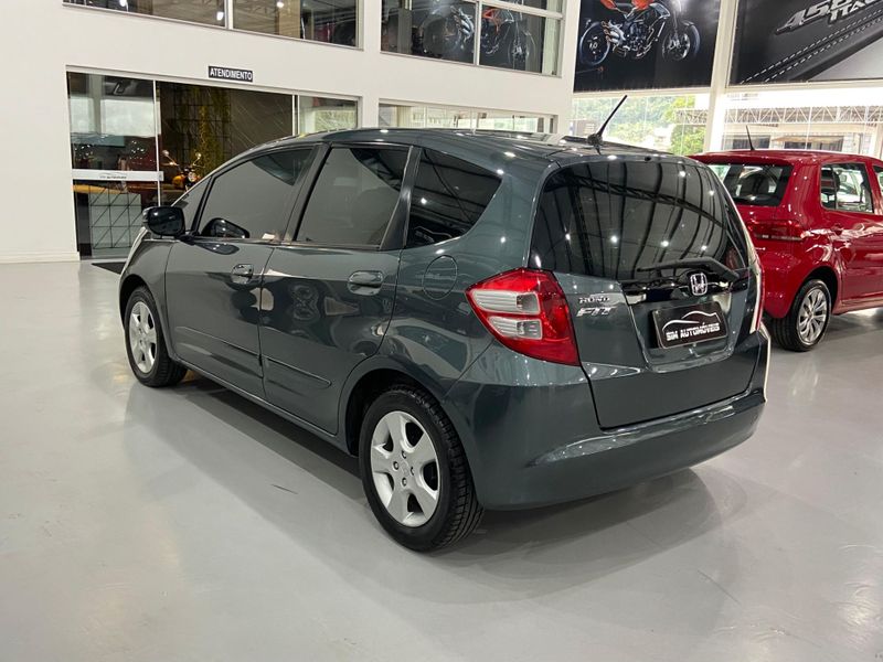 Honda Fit Lx 2011/2011 SIM AUTOMÓVEIS ROLANTE / Carros no Vale