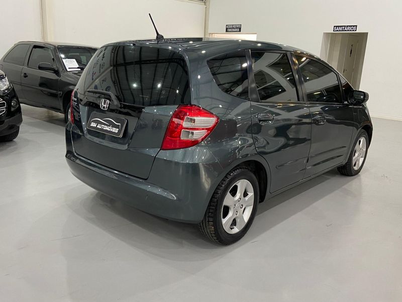 Honda Fit Lx 2011/2011 SIM AUTOMÓVEIS ROLANTE / Carros no Vale