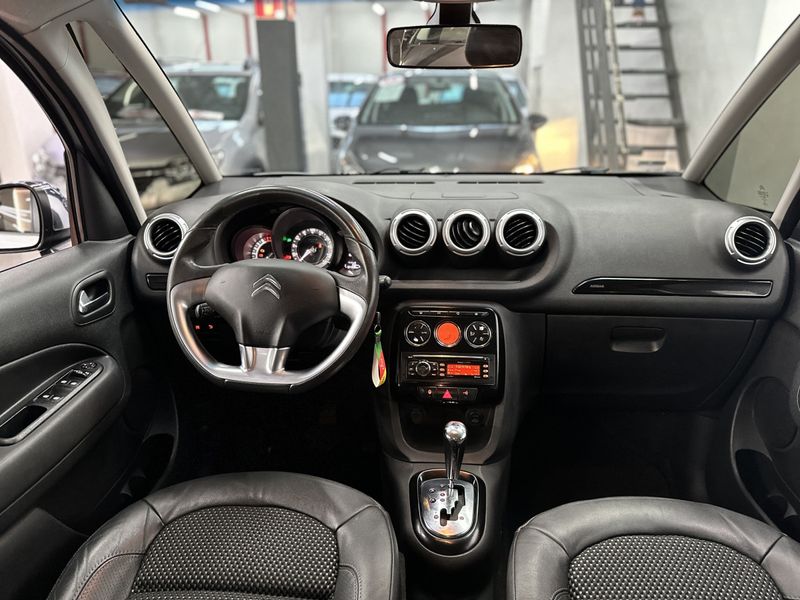 Citroën C3 Picasso Excl 1.6 16V 2014/2015 CIRNE AUTOMÓVEIS SANTA MARIA / Carros no Vale