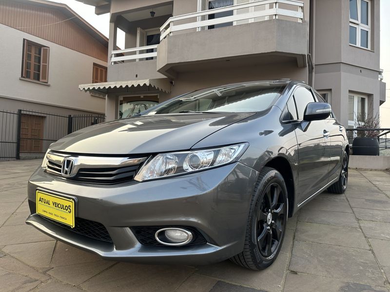 Honda Civic Sedan EXS 1.8/ 16V 2012/2013 ATUAL VEÍCULOS VISTA ALEGRE DO PRATA / Carros no Vale