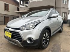 Hyundai HB20X Style 1.6 16V 2019/2019 ATUAL VEÍCULOS VISTA ALEGRE DO PRATA / Carros no Vale